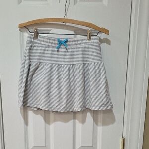 Wonder Nation Gray Striped Mini Skirt with Blue Bow